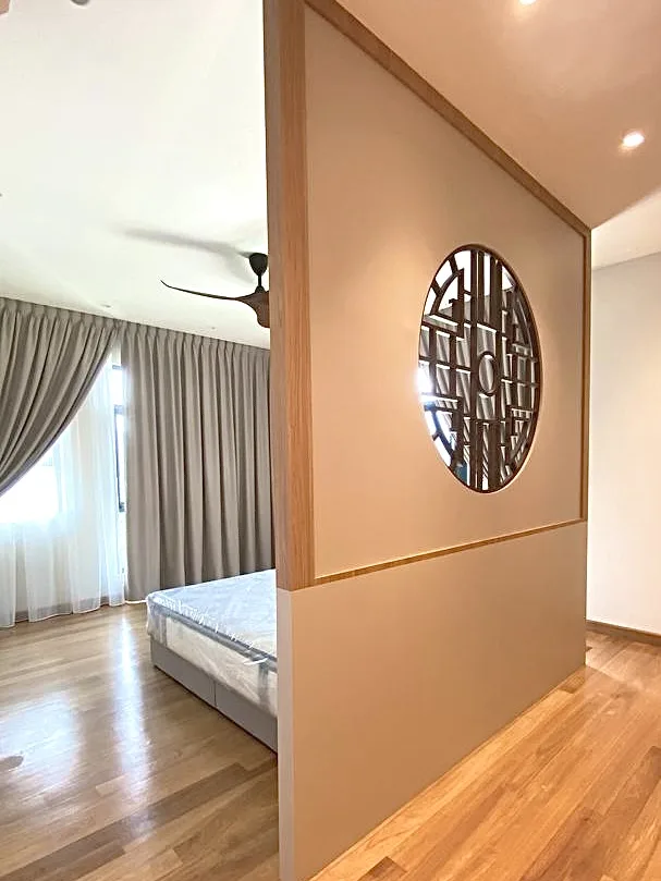 gallery grid image
